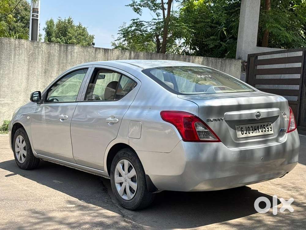 Nissan Sunny 2015 Cng & Hybrids Well Maintained