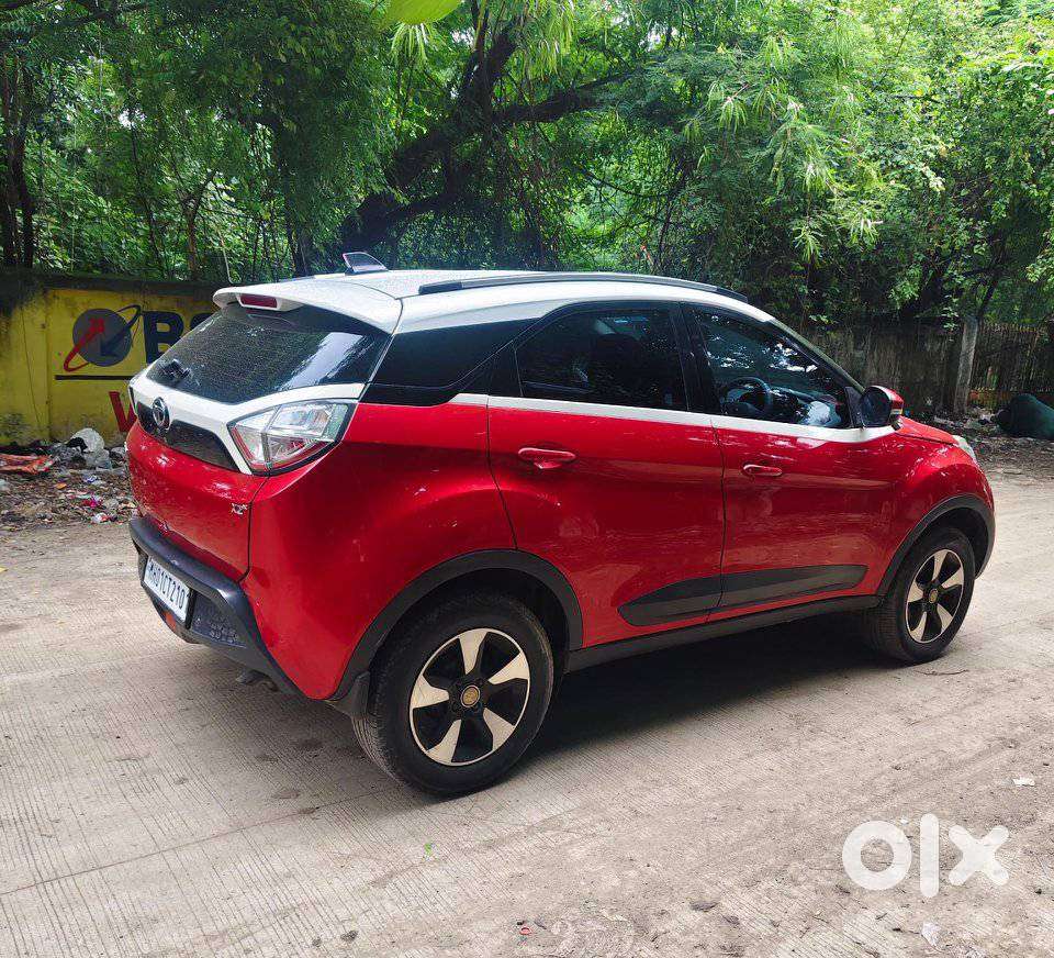 Tata Nexon 1.2 Revotron Xz Plus (s), 2017, Petrol