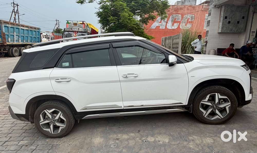 Hyundai Alcazar Diesel 2025 Corporate Automatic