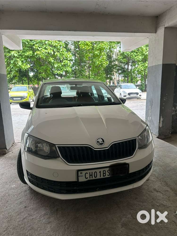 Skoda Rapid Petrol Manual 2018
