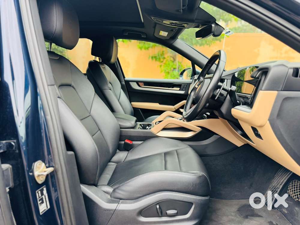Porsche Cayenne 3.6 Base, 2024, Petrol