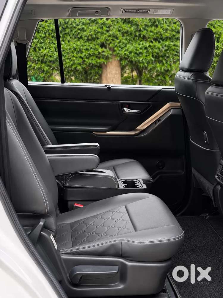 Maruti Suzuki Invicto Alpha Plus 7str, 2024, Petrol