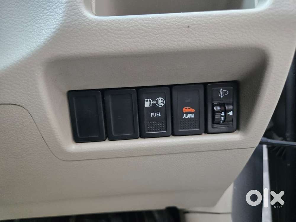 Maruti Suzuki Celerio 2021-1.0 Vxi Cng Mt, 2021