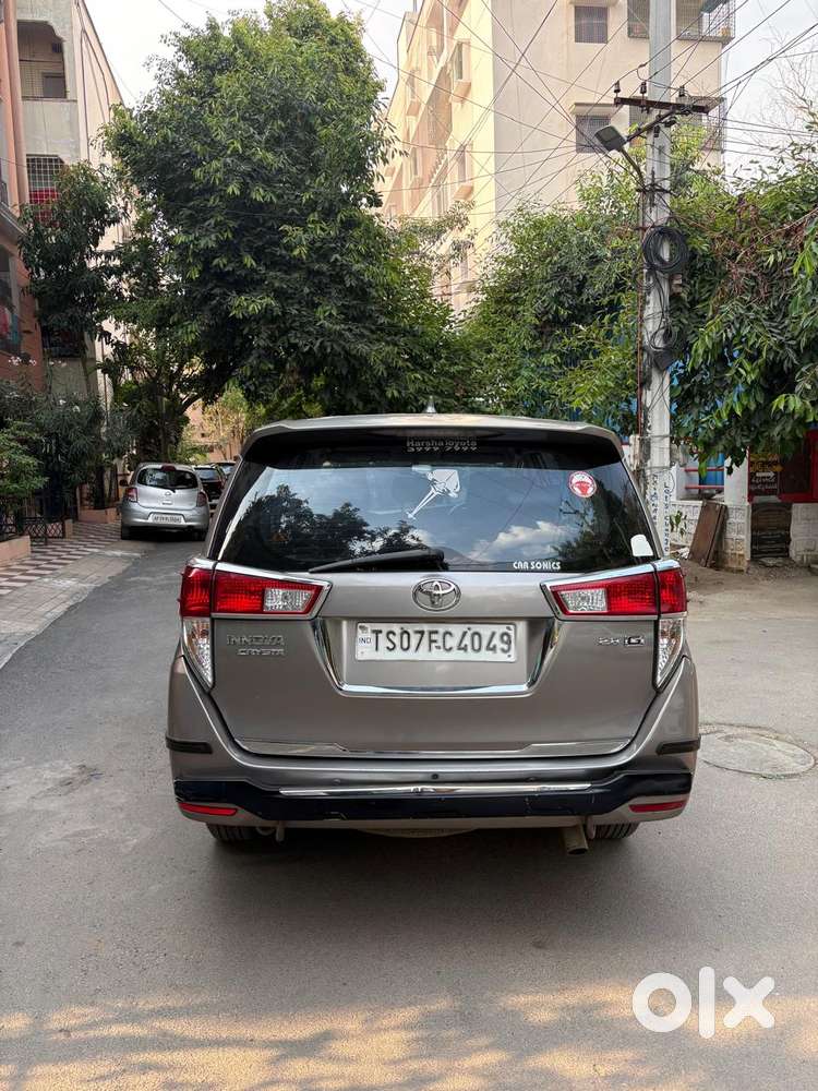 Toyota Innova Crysta 2.8 Gx At, 2016, Diesel