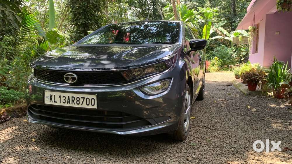 Altroz Xt 1.2na Grey- 2020   Petrol Manual