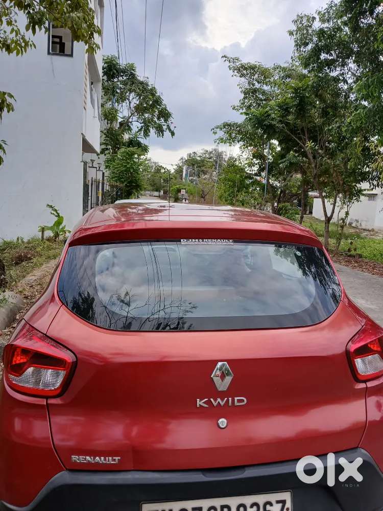 Renault Kwid 2016 Petrol 28000 Km Self Driven