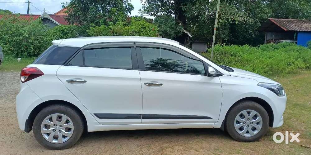 Hyundai Elite I20 2017 Petrol&cng 89500 Km Driven