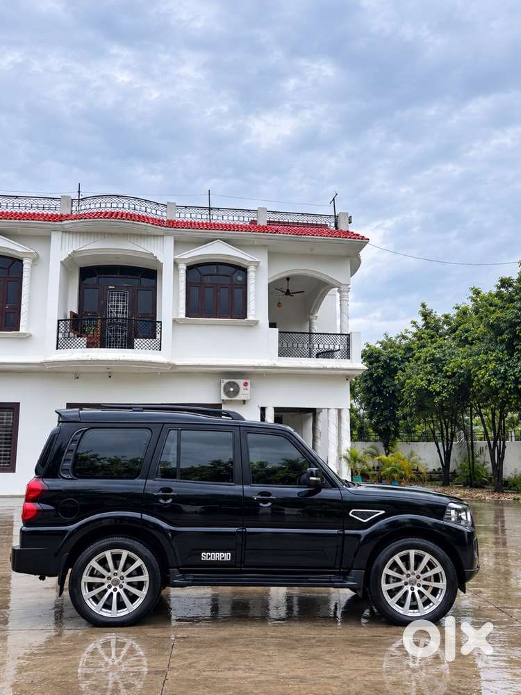 Mahindra Scorpio Classic Diesel 2021