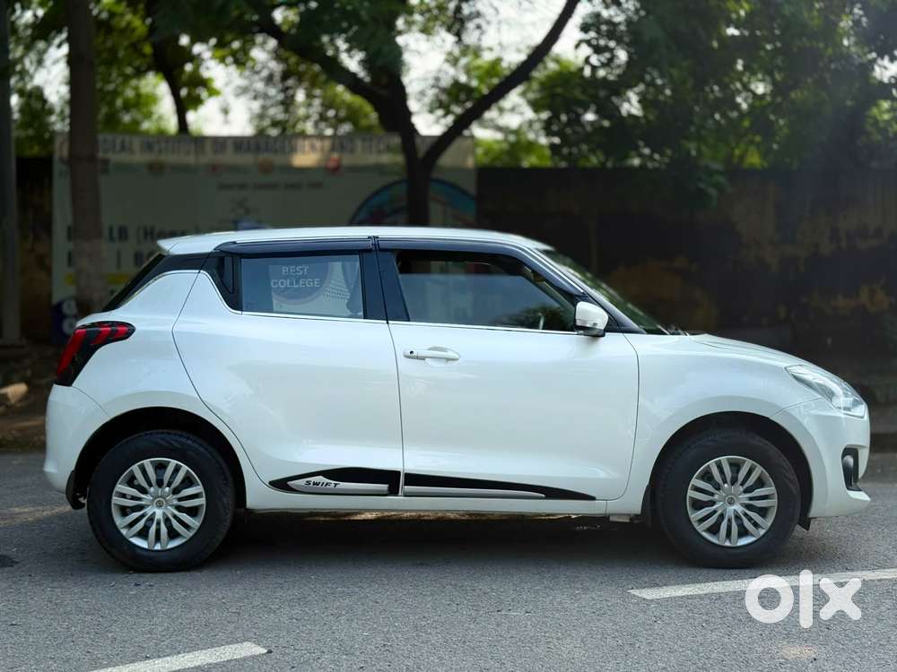 Maruti Suzuki Swift Amt Vxi, 2019, Cng & Hybrids