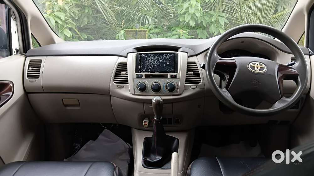Toyota Innova Diesel 2013