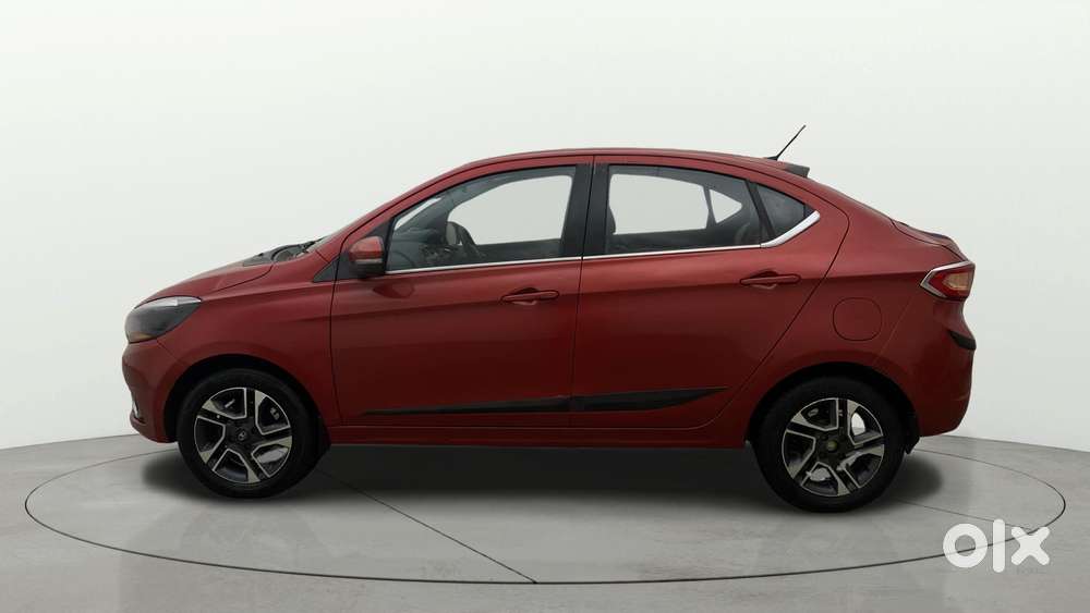 Tata Tigor Xza, 2018, Petrol