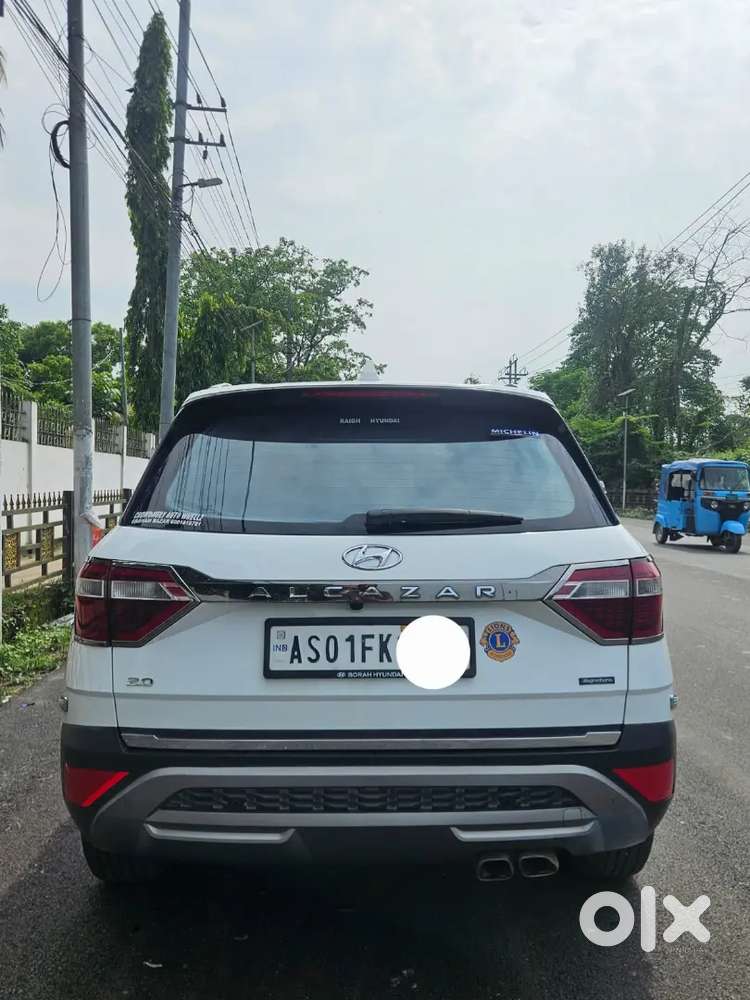 Hyundai Alcazar 2023 Petrol Well Maintained