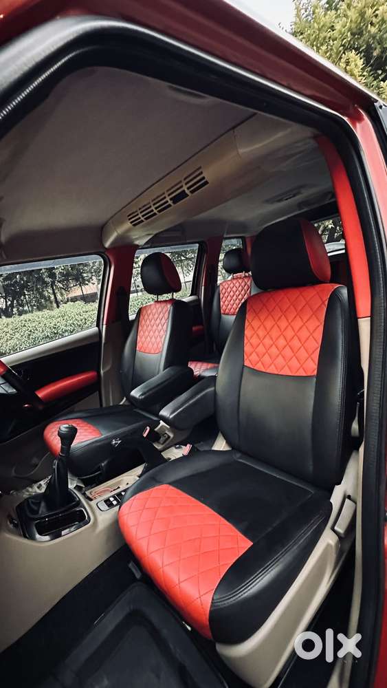 Mahindra Tuv 300 T8, 2017, Diesel