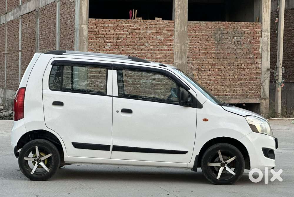 Maruti Suzuki Wagon R Cng Lxi Opt, 2018, Cng & Hybrids