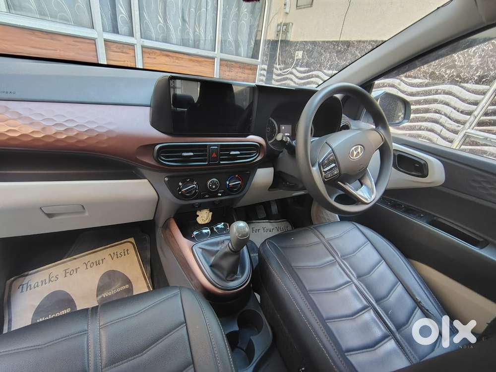 Hyundai Aura 2022 Cng & Hybrids Well Maintained