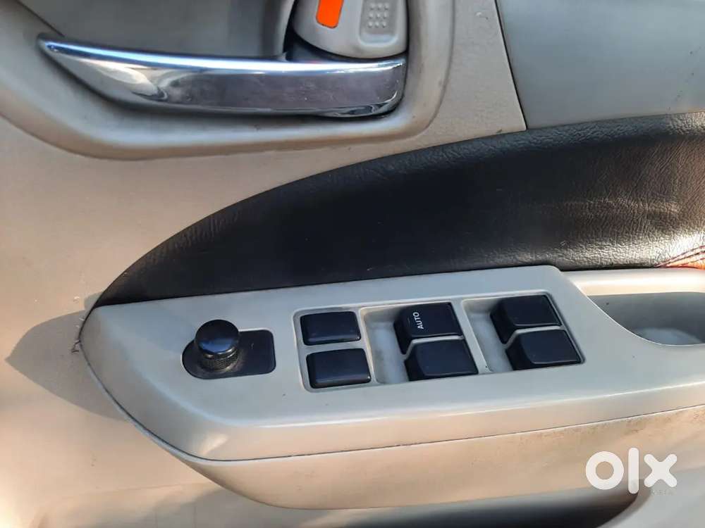 Maruti Suzuki Ertiga Vdi 2012