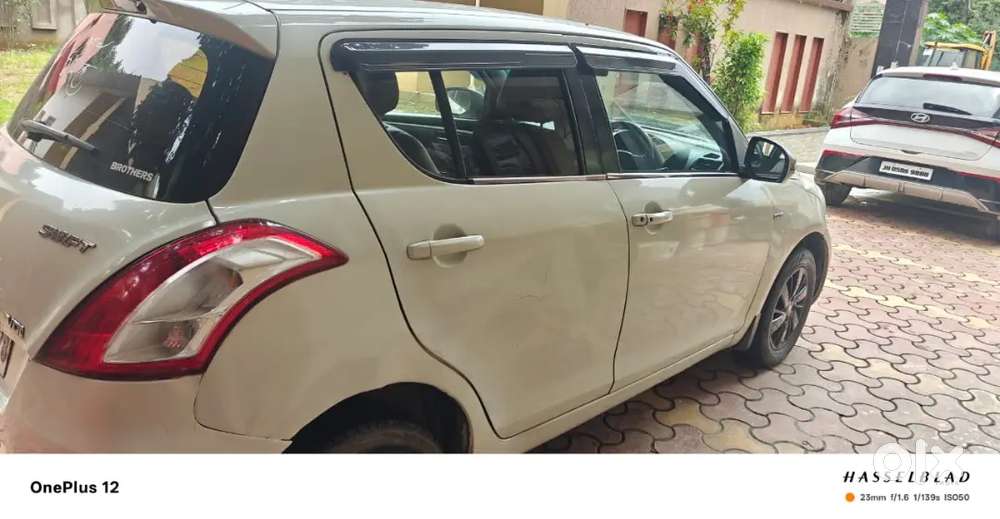Maruti Suzuki Swift Zdi 2015 Diesel Car