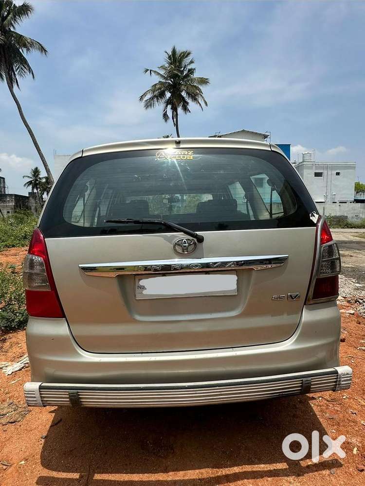 Toyota Innova 2013 Diesel Well Maintained
