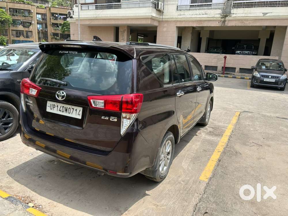 Toyota Innova Crysta 2018