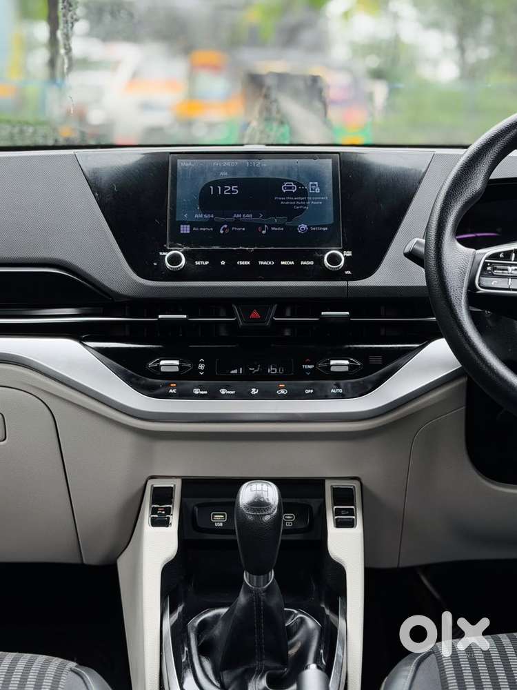 Kia Carens 1.4 Prestige Plus Turbo 7 Str, 2022, Petrol