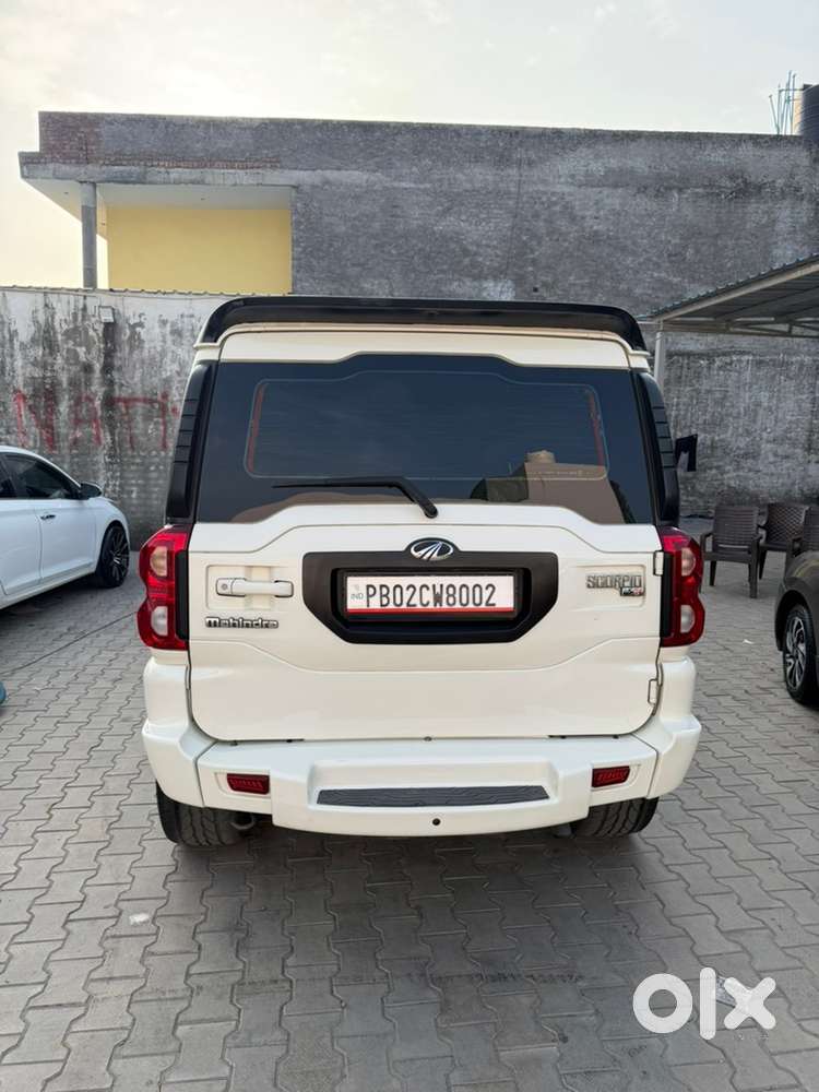 Mahindra Scorpio Classic 2016 Diesel 130000 Km Driven All Original