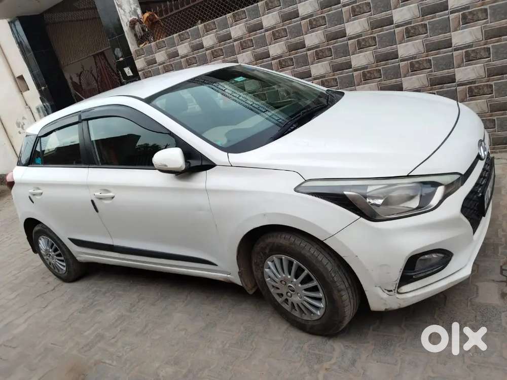 Hyundai I20 2018 Petrol 85500 Km Driven