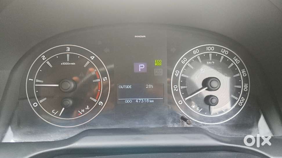 Toyota Innova Crysta 2.8 Gx At, 2016, Diesel