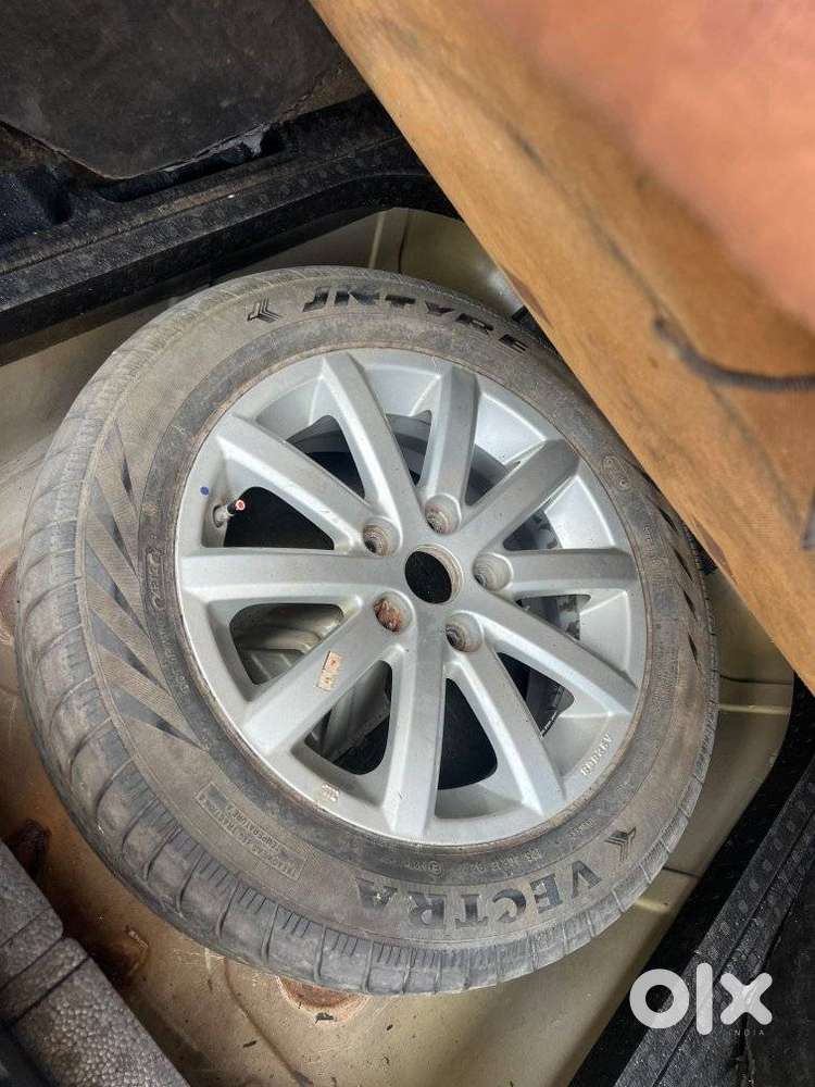 Maruti Suzuki Sx4 Zxi At Leather, 2013, Petrol