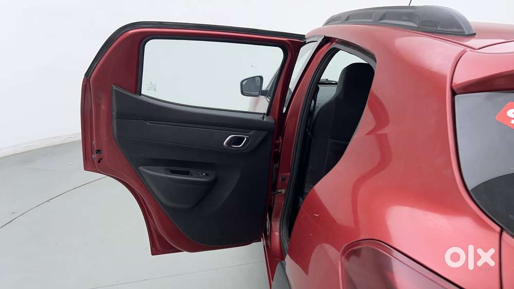 Renault Kwid 2019-ongoing 1.0 Rxt (o), 2020, Petrol