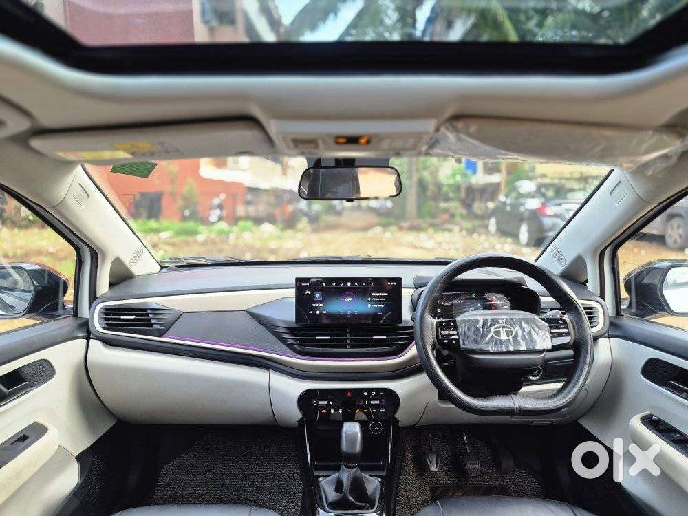 Tata Altroz Creative S, 2025, Cng & Hybrids