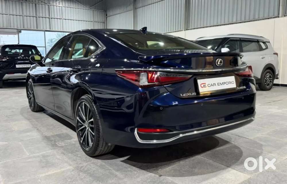 Lexus Es, 2024, Petrol