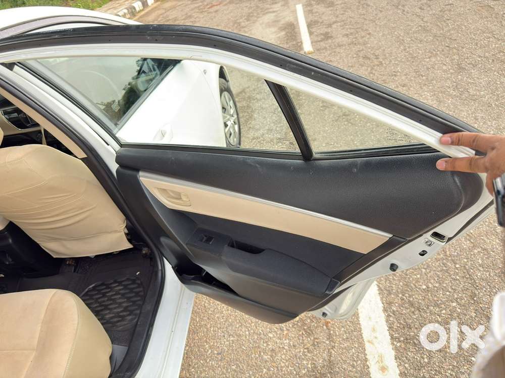 Toyota Corolla Altis 2015 Petrol 88000 Km Driven