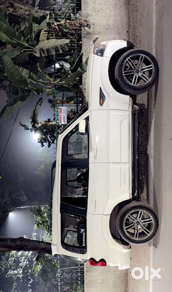 Mahindra Scorpio 2015 Diesel Well Maintained