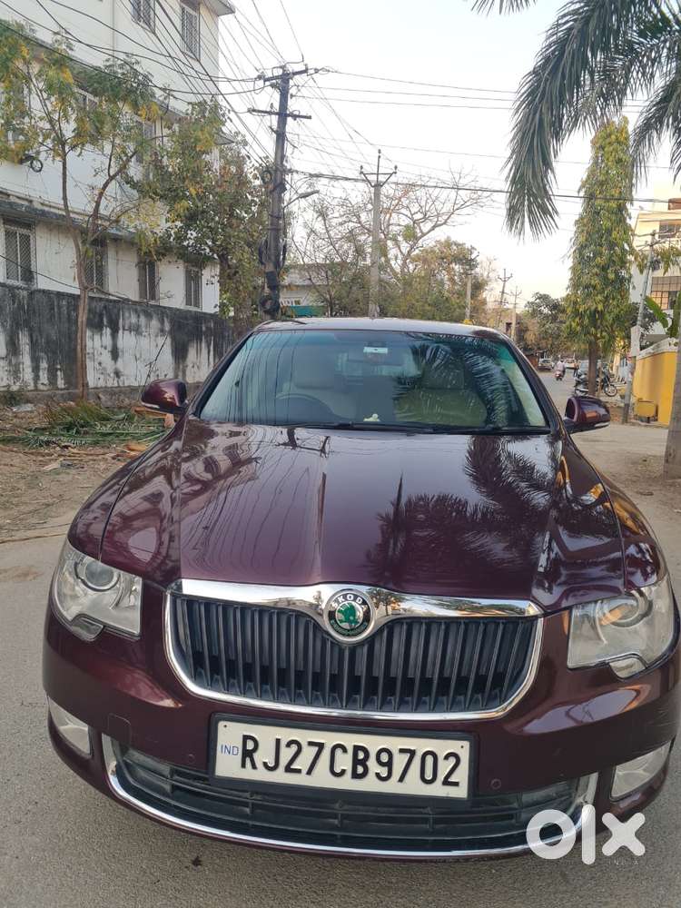 Skoda Superb Corporate 1.8 Tsi Mt, 2011, Petrol