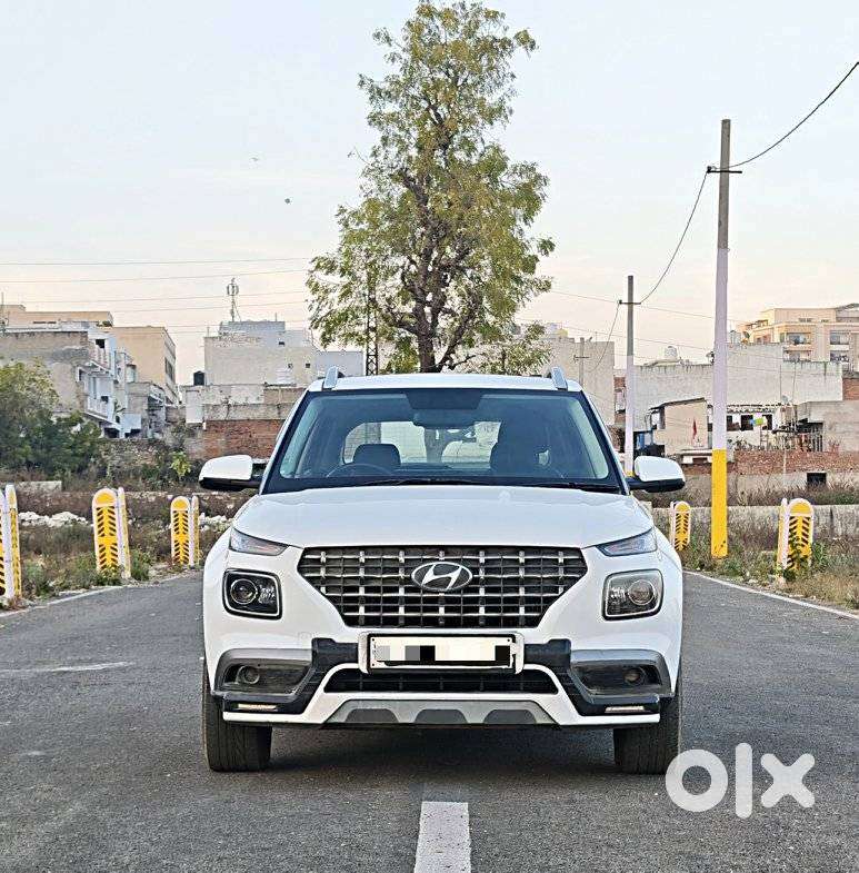 Hyundai Venue Sx (o) Mt 1.5 Diesel, 2021, Diesel