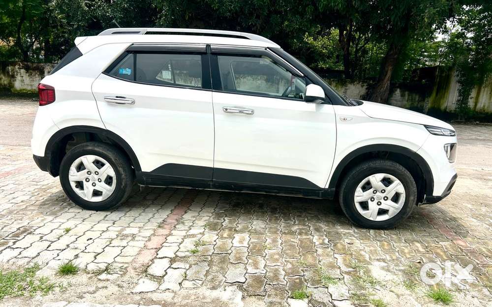 Hyundai Venue S Diesel, 2020, Diesel