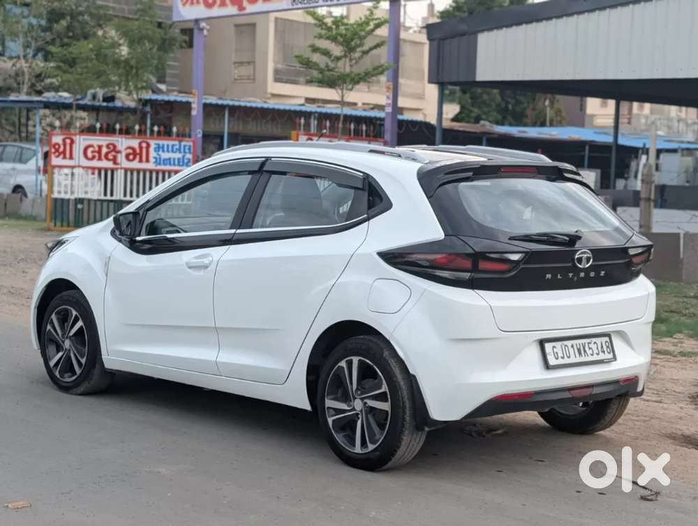Tata Altroz Xz, 2023, Petrol