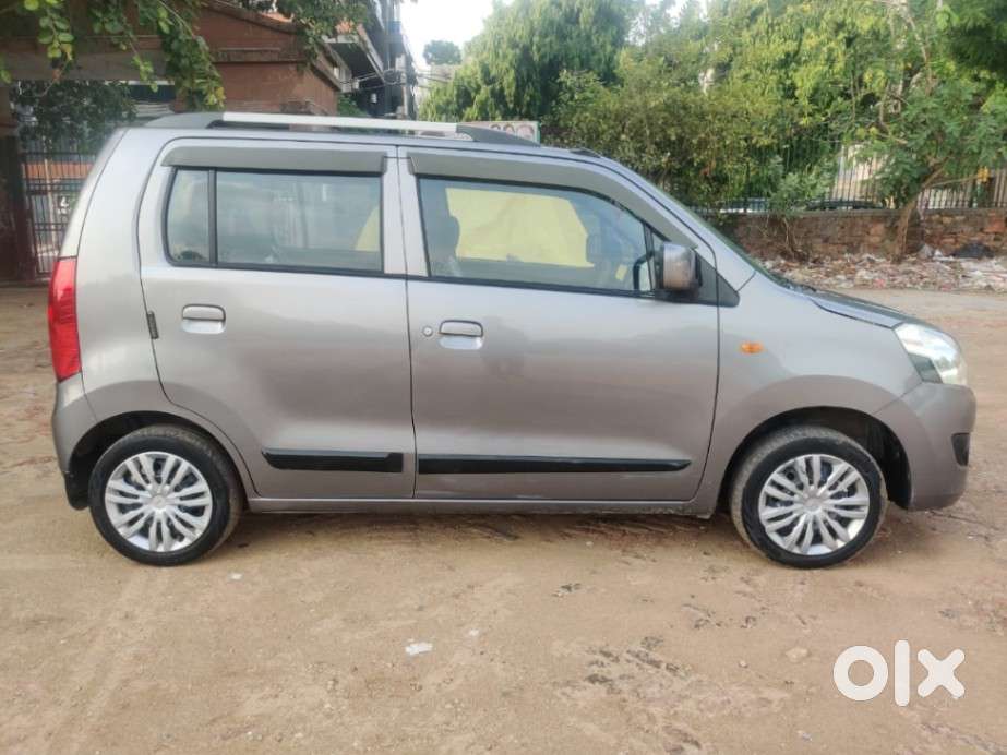 Maruti Suzuki Wagon R Vxi, 2015, Cng & Hybrids