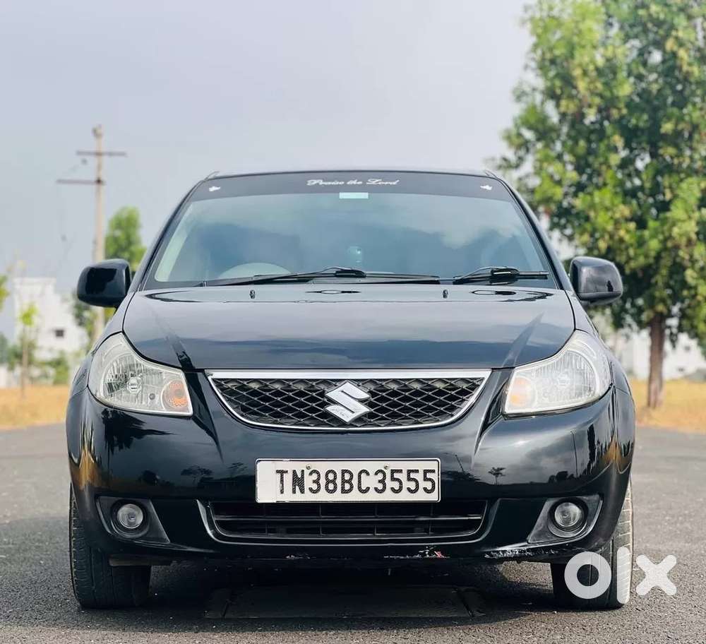 Maruti Suzuki Sx4 Zxi, 2010, Petrol