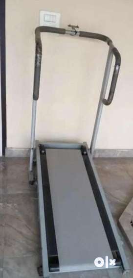 Manual treadmill online olx