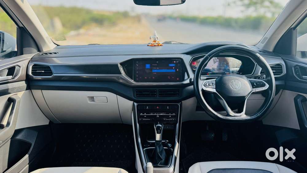 Volkswagen Taigun Topline 1.0 Tsi At (electric Seats), 2022, Petrol