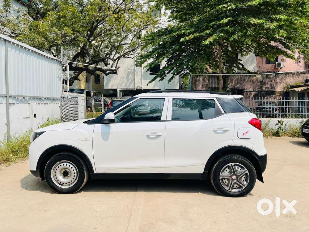 Mahindra Xuv 3xo Ax7l Petrol Mt, 2024, Petrol
