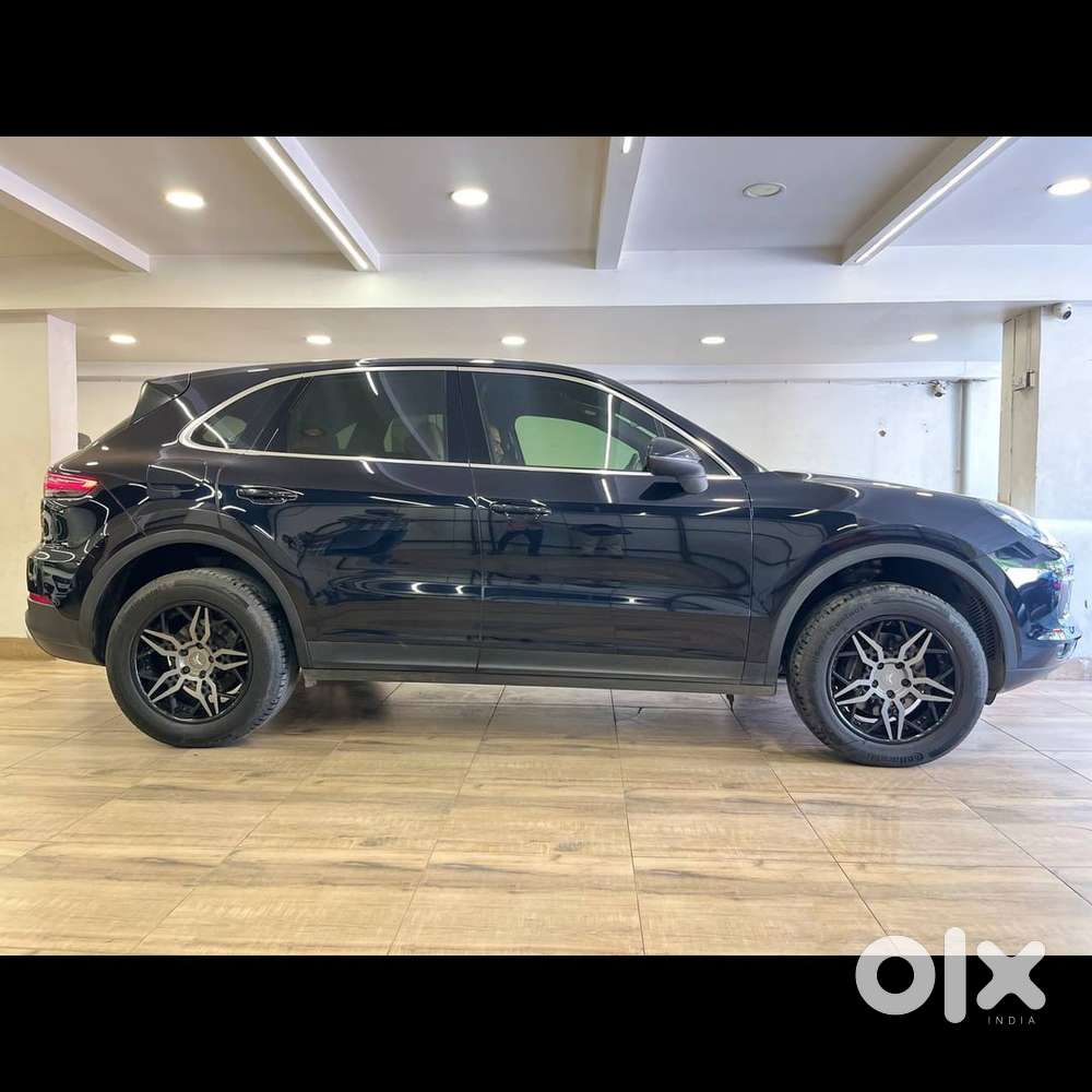 Porsche Cayenne Base, 2018, Petrol