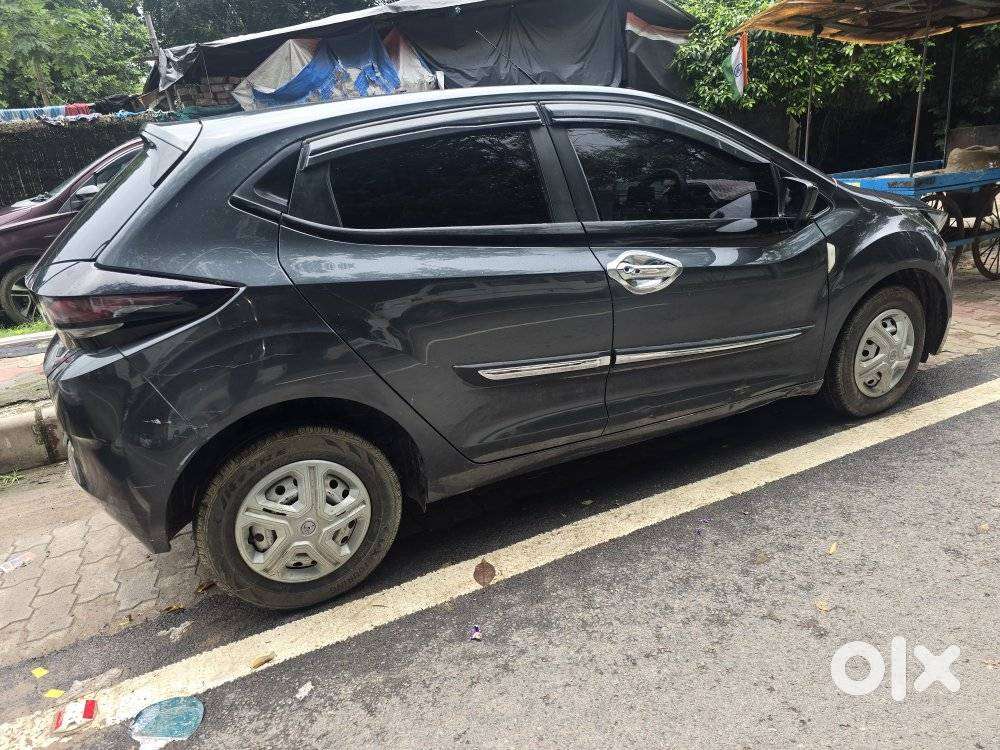Tata Altroz 1.2 Xm, 2022, Petrol