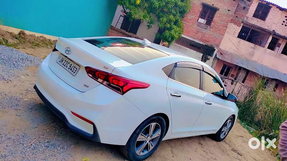Hyundai Verna 2017