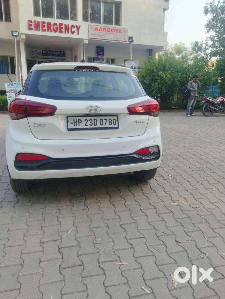 Hyundai Elite I20 Sportz (o) 1.2, 2017, Petrol