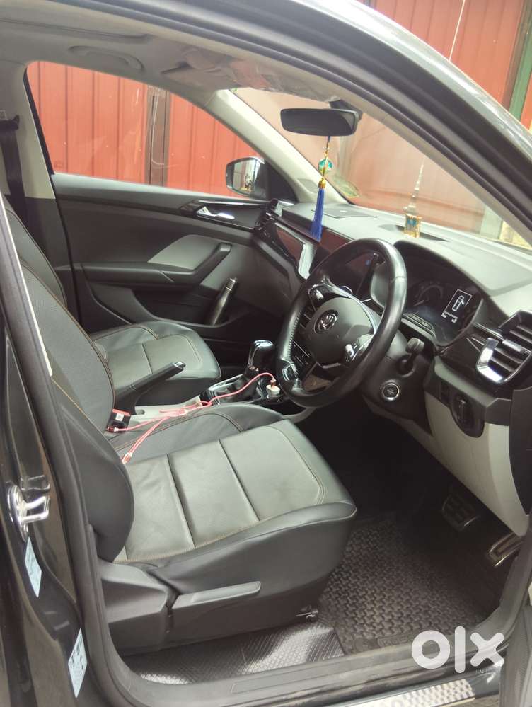 Skoda Kushaq 1.0 Tsi Style At, 2023, Petrol