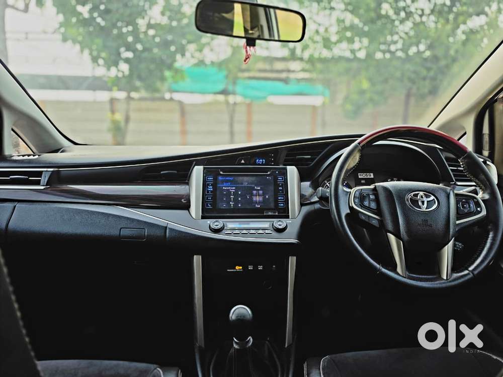 Toyota Innova Crysta 2.5z, 2018, Diesel