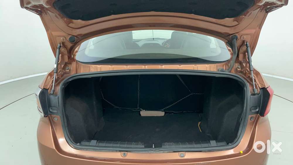 Tata Tigor 1.2 Revotron Xt, 2017, Petrol
