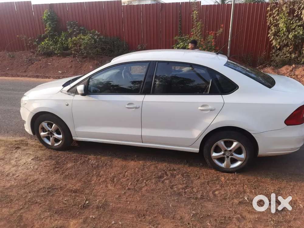 Skoda Rapid Tsi 2012
